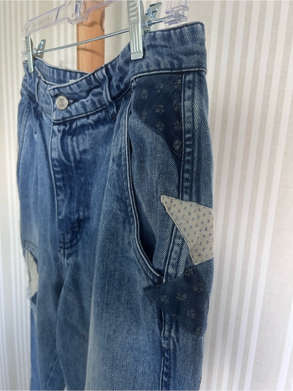 Free People Down To Earth Jeans Embroidered Patchwork Denim Boho Women’s Size 27 - Picture 11 of 14
